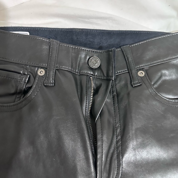 GAP vegan leather pants - Picture 4 of 9